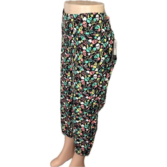 Torrid +4 Black Neon Skull Print Wide Stretch Waistband High Rise Crop Leggings - Picture 5 of 6